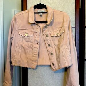 Light pink cropped fringe hem jean jacket
